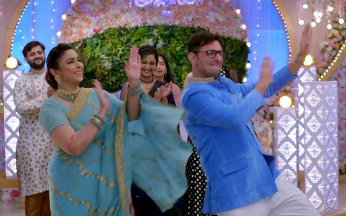 idkwtfimtoodles's tweet photo. Best couple on ITV right now #Villo 🫶🤑
#KumkumBhagya https://t.co/xY1FDKHyRH