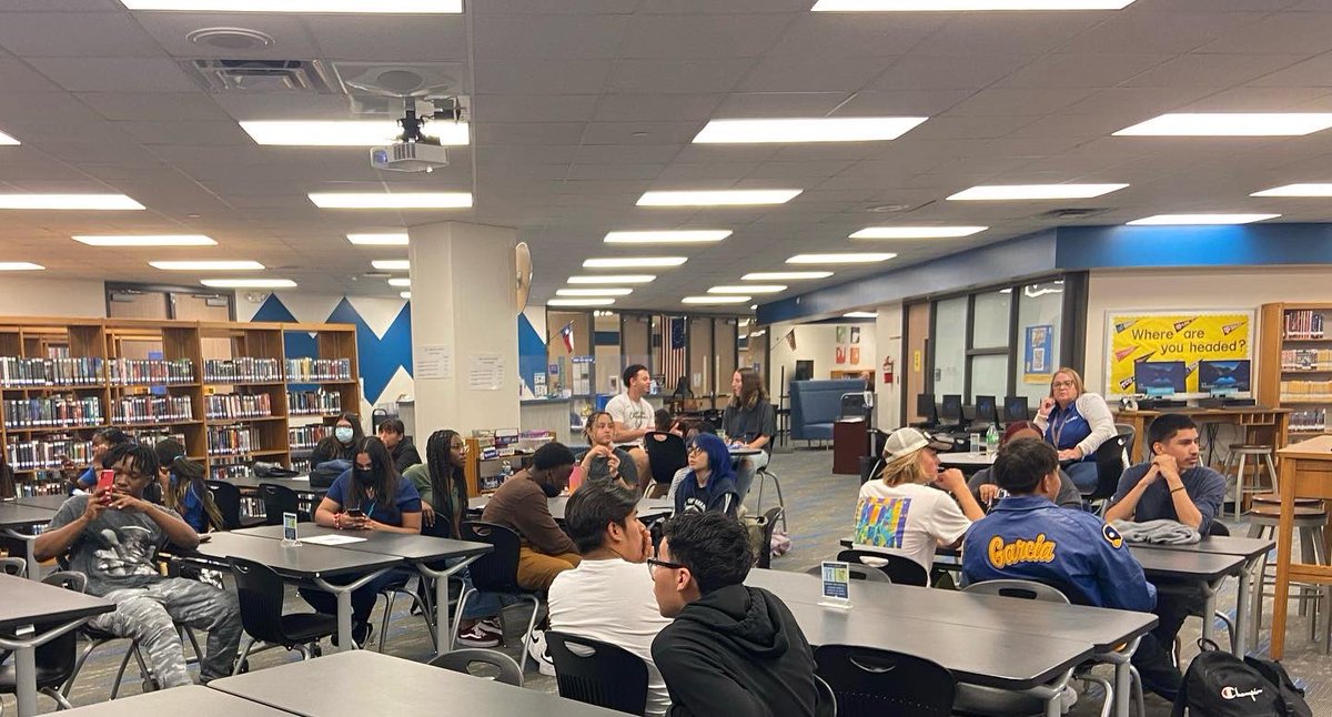 Lakeview Centennial DECA tweet media