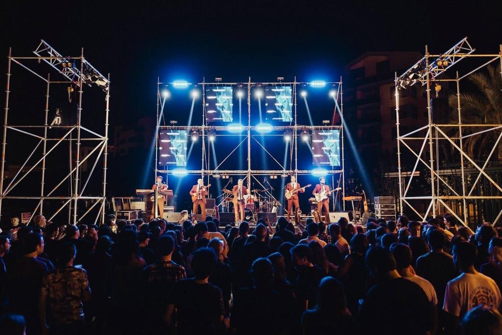 feCStival's tweet photo. ¡Un viernes de distancia para volver a reencontrarnos! 💥💥

Recuerda que las entradas subirán de precio en taquilla ¡corre a nuestra web! 🎟

🌳1 de octubre en el Parque Rafalafena de Castelló 
🤳De 11:00 a 2:00
🎟Consigue tus entradas en https://t.co/wsqSNdq7Xg https://t.co/5QnDNtGm25