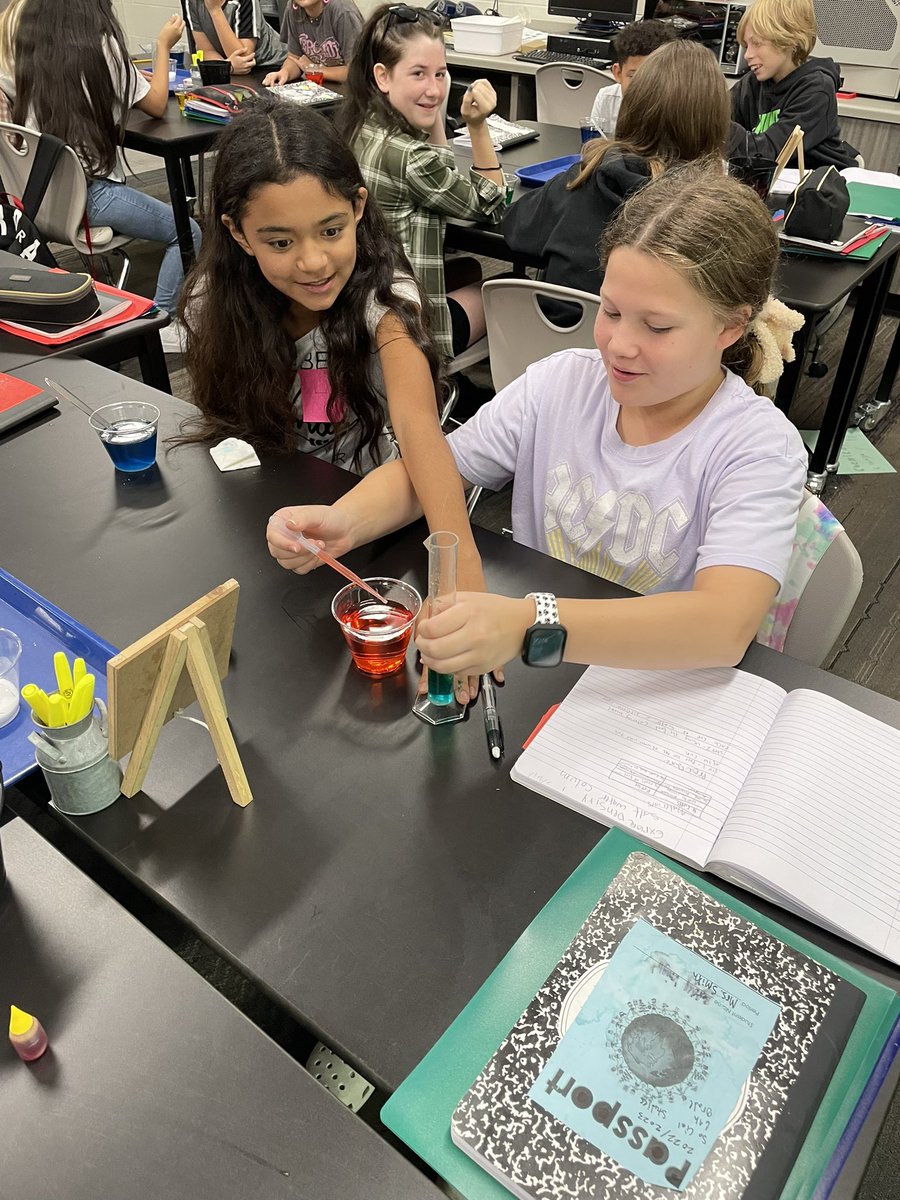 njs6209's tweet photo. Exploring density!#clarkconnects https://t.co/EHTvpR1wMw