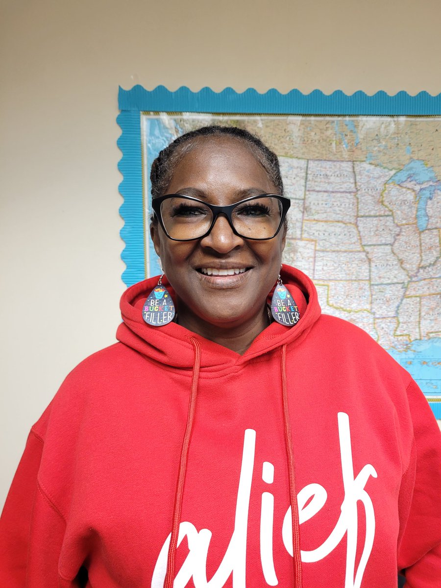It's Spirit Week <a href="/hearnehusky/">Hearne Elementary</a>!!
We are prepared for cool mornings because it's warm-up day! And....check out Mrs. Campbell's earrings! #hearnebucketfiller #huskieslead
