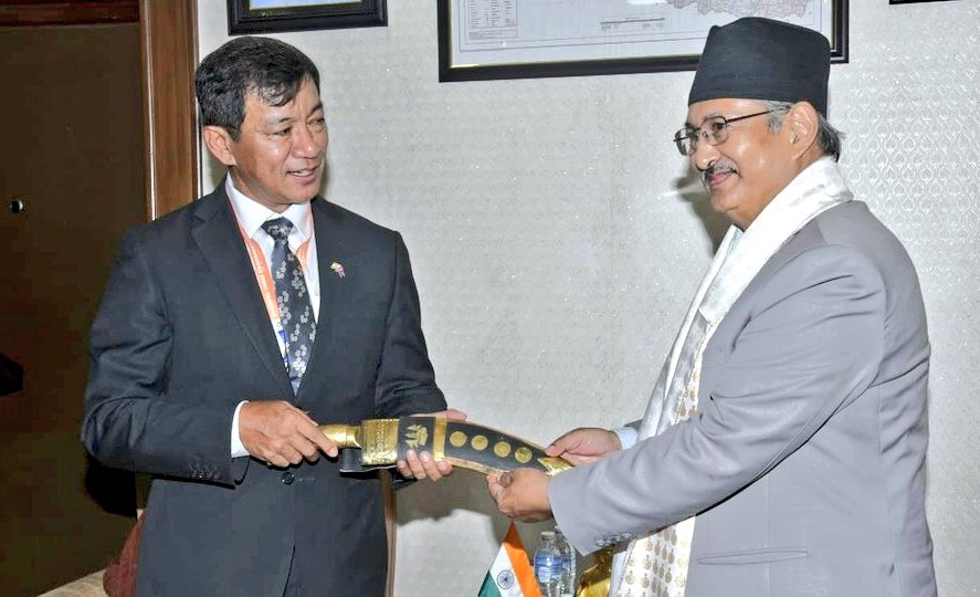 SSB_INDIA's tweet photo. They mutually agreed to prevent misuse of their respective territories by anti-nationals. The upcoming federal &amp; provincial elections in Nepal &amp; security issues were also discussed. DG assured full cooperation of #SSB.

@HMOIndia
@PMOIndia
@PIBHomeAffairs
@moha_nepal https://t.co/yyPunfvr7X