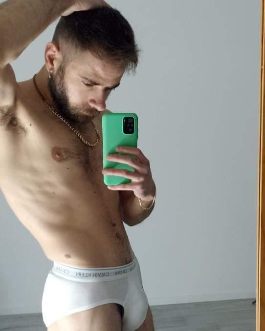 perucken tweet media