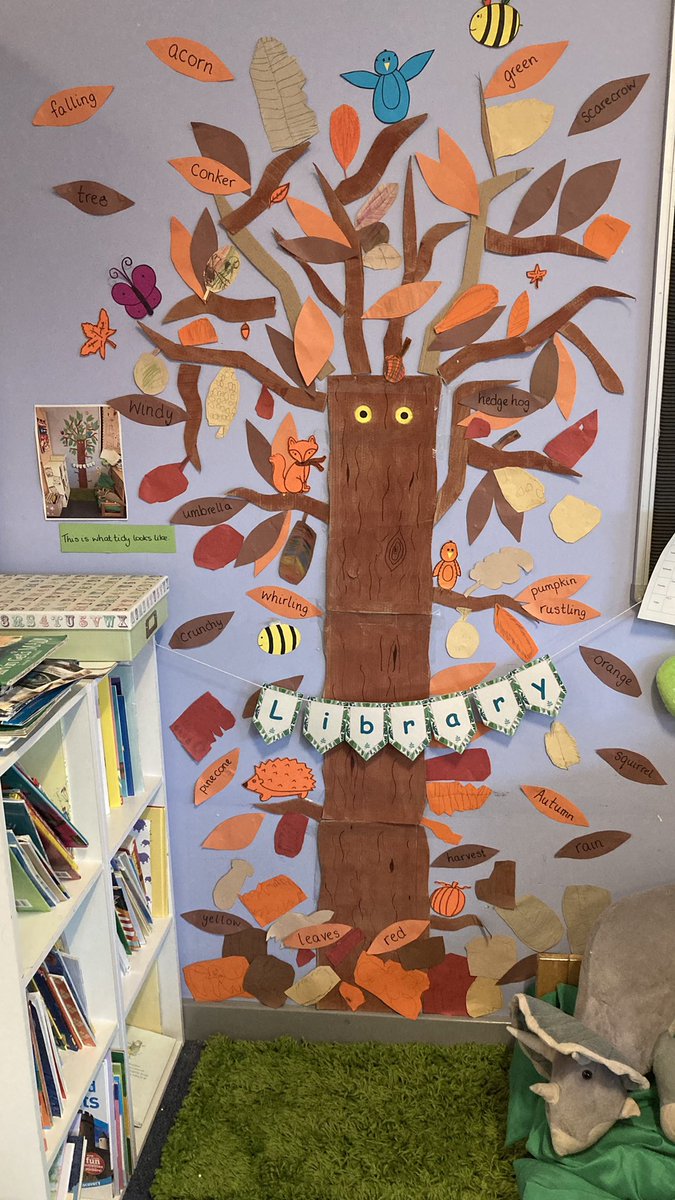 Primary 2’s library tree is ready for Autumn! 🍁🧡🐿