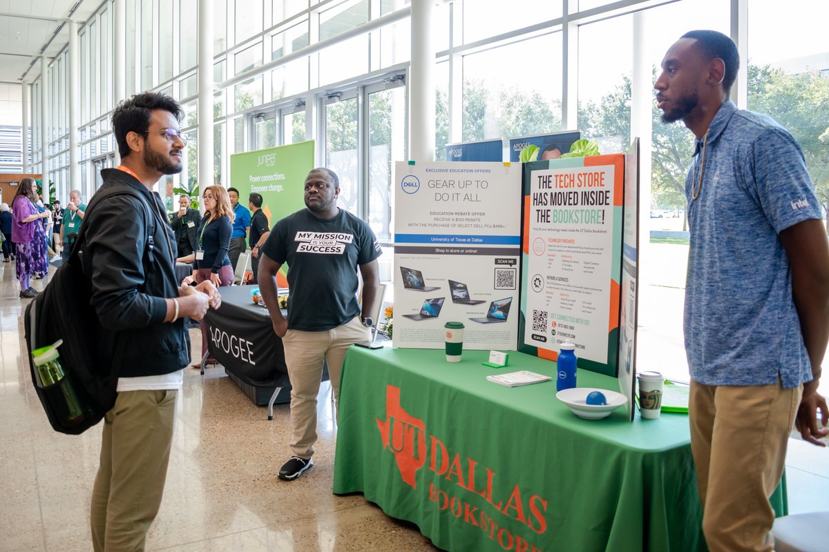 UTDAuxiliarySvs's tweet photo. The Bookstore is at the Innovation & Technology Summit hosted by @utdinfotech today until 4pm.
Drop by their booth to learn how the UTD Bookstore now carries tech products and offers repairs & services.
#utdallas #utdbookstore #utdtechstore https://t.co/jAVqUmRcSk
