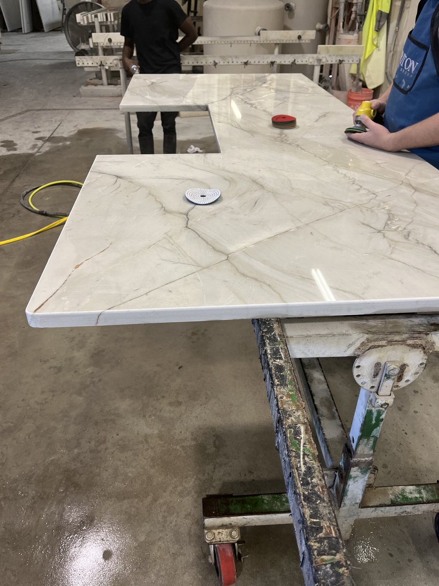 LlcStoneware's tweet photo. How pretty? This is called White Monaco. Its a quartzite. Very pretty with different veins and colors mixed in together. https://t.co/dpecbglMGg