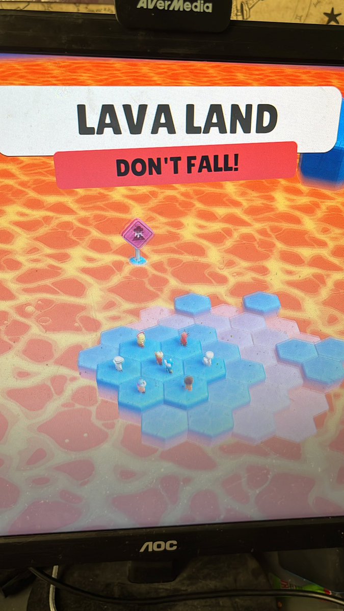 oddsquinter's tweet image. PLAYING STUMBLE GUYS?!?!?
Feel free to join