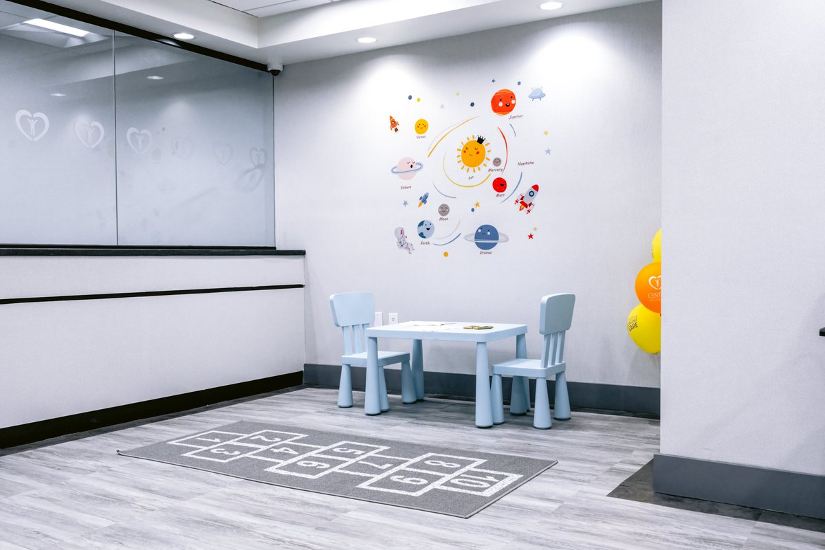 CentersUrgent's tweet photo. Excellent patient care for the whole family! 👨‍👩‍👧‍👦
Centers Urgent Care of the Upper West Side is here for you, your kids, your parents, and all ages that need us. 

📍 2 West 86th Street
📞 212-227-5400
🔗 https://t.co/Z70I3BqHBp
🕓 Mon-Fri from 8a-8p &amp; Sat-Sun from 9a-9p https://t.co/jcxVCuSq9q