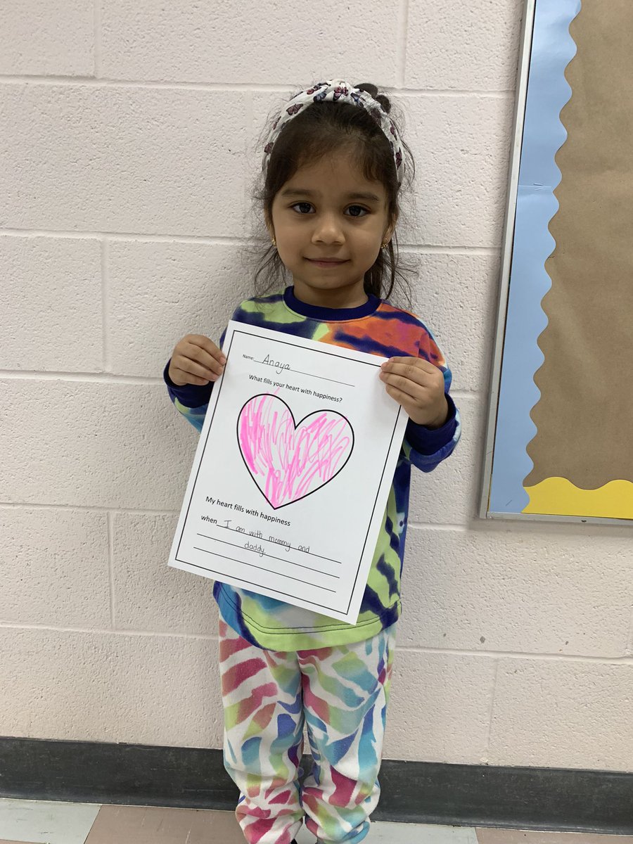 MsAlberelli's tweet photo. Today we talked about Orange Shirt Day and read, My Heart Fills With Happiness….so many great things make our hearts feel happy in kindergarten!
@gecdsbpro @DougallDragons https://t.co/ca1VOBdcXt