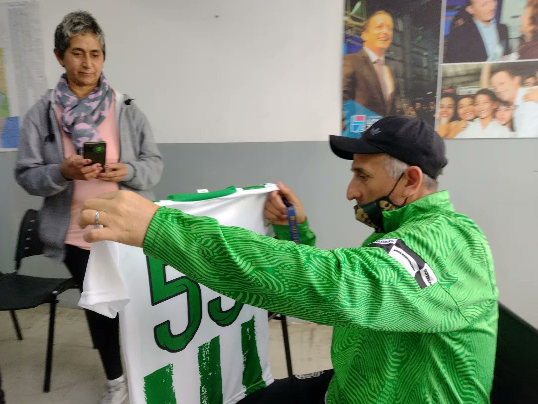 RRIILomas's tweet photo. Nos preparamos para un fin de año lleno de sorpresas y motivos para celebrar junto a los miles de niños, niñas y adolescentes que participan de las ligas de fútbol @AdijLomas , #EFILZA , #LIUDS , #FIF #ADIAB y @UncbOficial https://t.co/EbLmZM9Juz