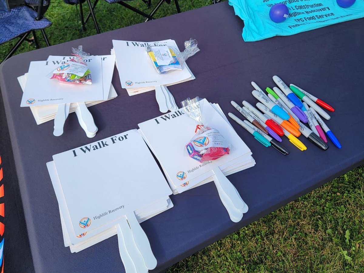 HilifeRecovery's tweet photo. Had a blast at Walk for Recovery Tiffin this past weekend! 

#walkforrecovery #recovery #RecoveryMonth https://t.co/U0LoYAANj9