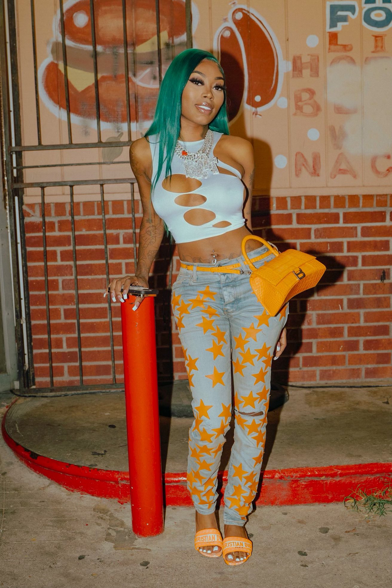 TW Pornstars - 2 pic. Queen Of Drill. Twitter. Ghetto Super Star 🧡. 4:58 PM - 29 Sep 2022