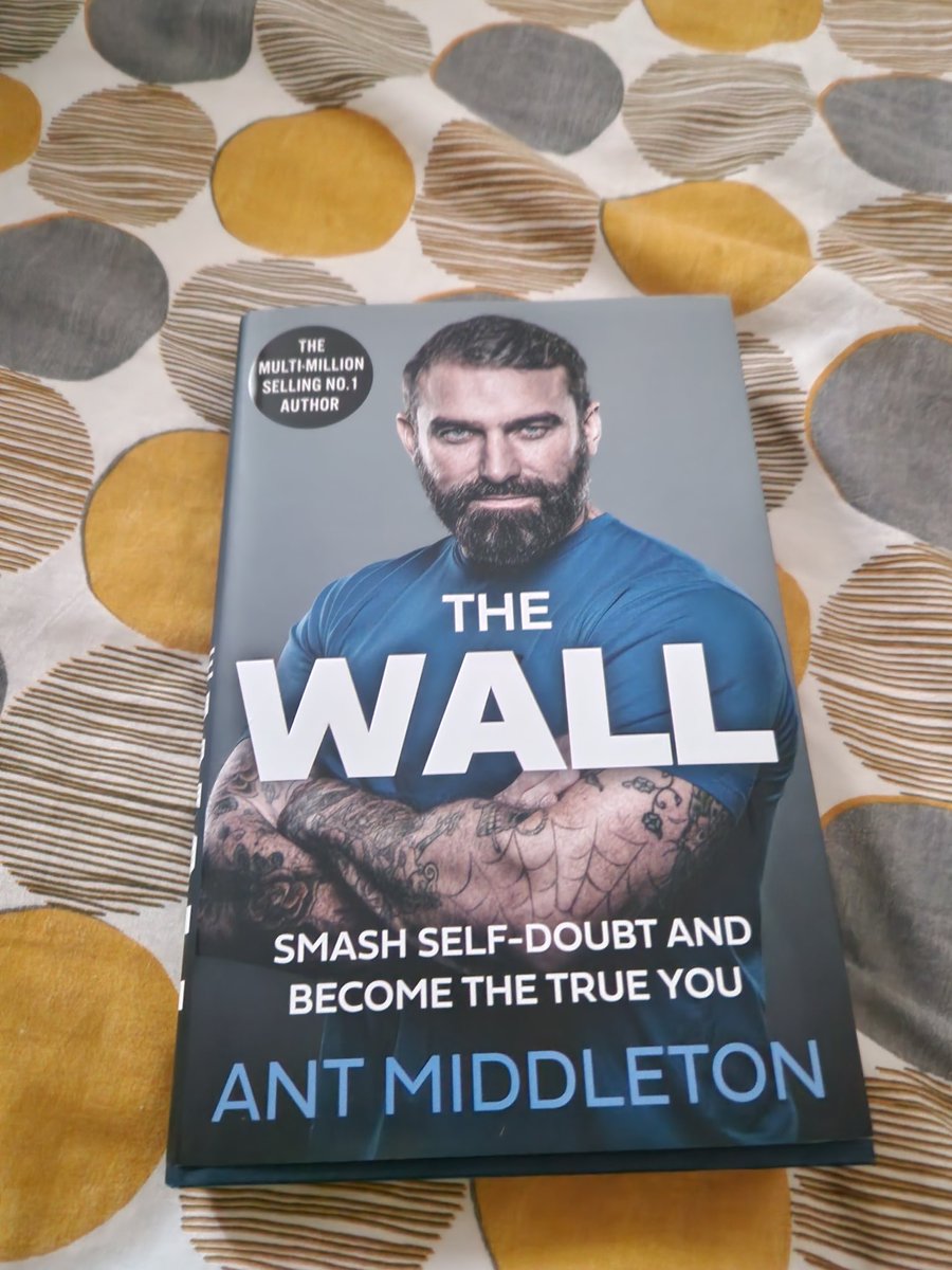 kerrilmh's tweet photo. I should be packing things, not adding🤦‍♀️.Guess I'll just carry it around in my bag.Can't wait to read this @antmiddleton https://t.co/D5kGpNmuse