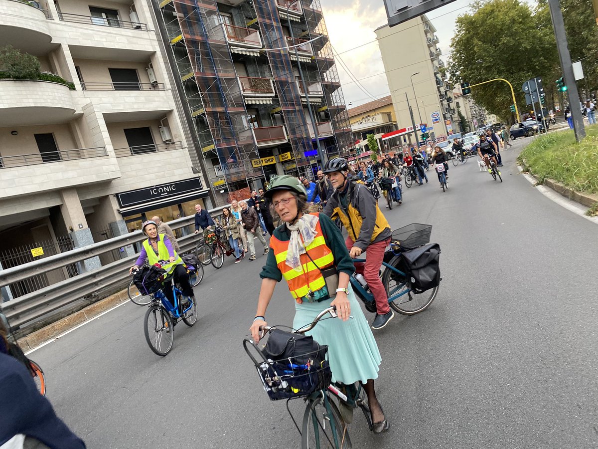 @alexfoti@mastodon.bida.im tweet media