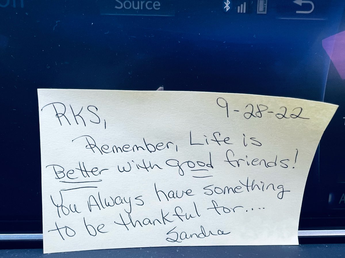 cdic_dmd's tweet photo. Former patient and now a friend, Sandra Barrett, who helped me big time this week with a personal matter, left this beautiful note on my window. 
What a beautiful way to start out my day. Thank you Sandra. 
#dentistry #charlotte_dentist #RameshSunar #DrRush #cosmeticdentist https://t.co/D2dIau4u1c