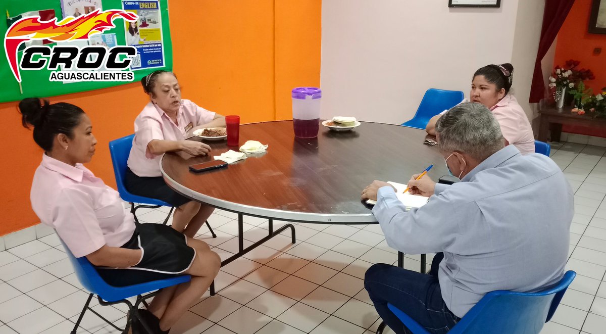 Seccion67CROC's tweet photo. #CROCAguascalientes;
Este día nos encontramos con nuestros compañeros Croquistas del Hotel Francia Centro, para darles un afectuoso saludo de nuestro Líder Srio Gral Nacional @IsaiasSiCumple Donde escuchamos y atendemos diversas gestiones, las cuales les damos seguimiento https://t.co/DLSqOWGZdh
