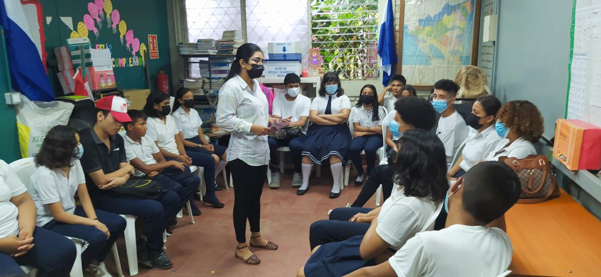 Ministerio de la Mujer visitó el Colegio Villa Soberana en Ciudad Sandino, y conversaron sobre el ciclo de la violencia en las relaciones de pareja y la importancia de la denuncia en las comisarías de la mujer.

#2022EsperanzasVictoriosas #Nicaragua