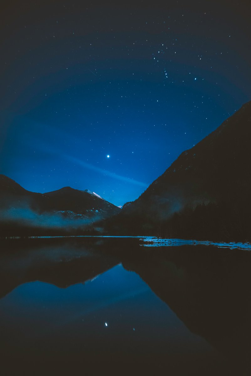 johncwingfield's tweet photo. Four photographs I captured during blue hour https://t.co/DB6UjQzzsG