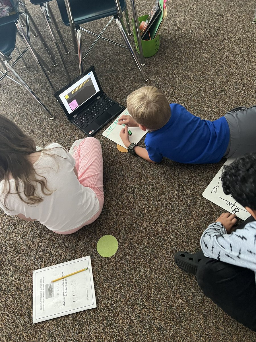 Laura Thomas tweet media