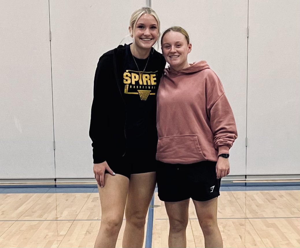 TOTO continued recording our Season Preview shows for SFL Girls 🏀. Today we visited with these young ladies from <a href="/ow_owls/">OW Owls GBB</a> &amp; with Coach Rhoades.

🎙️Shows will begin airing next week! Stay tuned!!
<a href="/KateHarter/">Kate Harter</a> <a href="/Kbarn2222/">Keely Barnard</a>