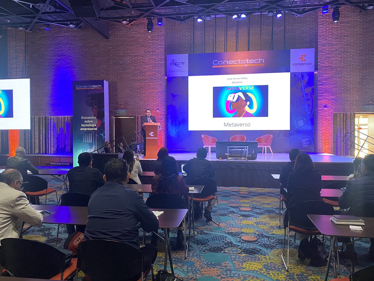 CCIT_'s tweet photo. #Conectatech2022 cerramos esta jornada académica con @jhpelaez quien nos hablará del #Metaverso ese mundo digital que estábamos esperando. Agradecemos a @Compensar_info por su confianza y llevar la tecnología a todas su empresas afiliadas. https://t.co/fLevt0CH45