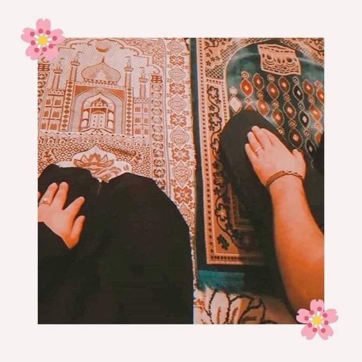 ikkhalifa77's tweet photo. My first tweet 
په دېوالګي دې غږ رواوښت
په رکعاتونو کې دې ګډه وډه کړمه
☕
🌾🍂
              🥀❤️🥀 https://t.co/OexjAkNERR