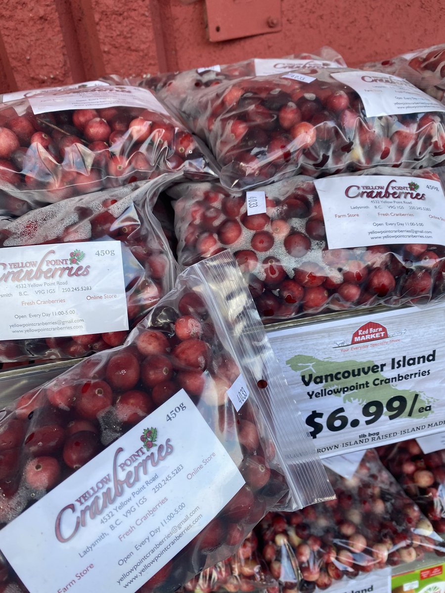 RedBarnMarkets's tweet photo. They’re here! They’re here! 🎉
Local Cranberries from Yellow Point Cranberries have finally arrived! 🤩
These beautiful berries are grown in Ladysmith on a family run farm.
🔸Available now in 450G AND 1KG bags WHILE SUPPLIES LAST
#islandgrown #redbarnmarket #vancouverisland https://t.co/Zn0x4KT0Xr