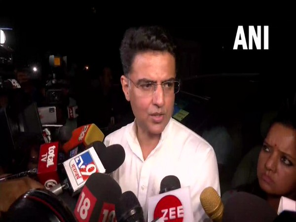 ani_digital's tweet photo. Sonia Gandhi will make final decision on Rajasthan: Sachin Pilot
Read @ANI Story | https://t.co/IOlw3GNOOC
#SoniaGandhi #SachinPilot #Congress #CongressPresidentPolls https://t.co/nBCrCL5PXk