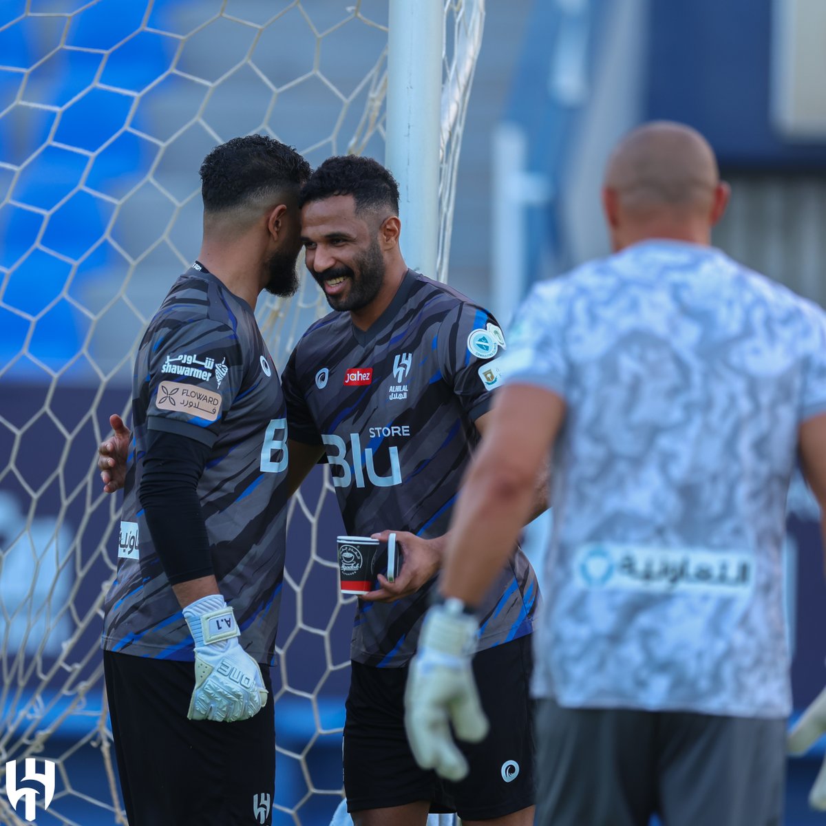 Alhilal_FC's tweet photo. 🗣️ #يحيا_الهلال 😍💙

#الهلال https://t.co/O2E5CgVkkI