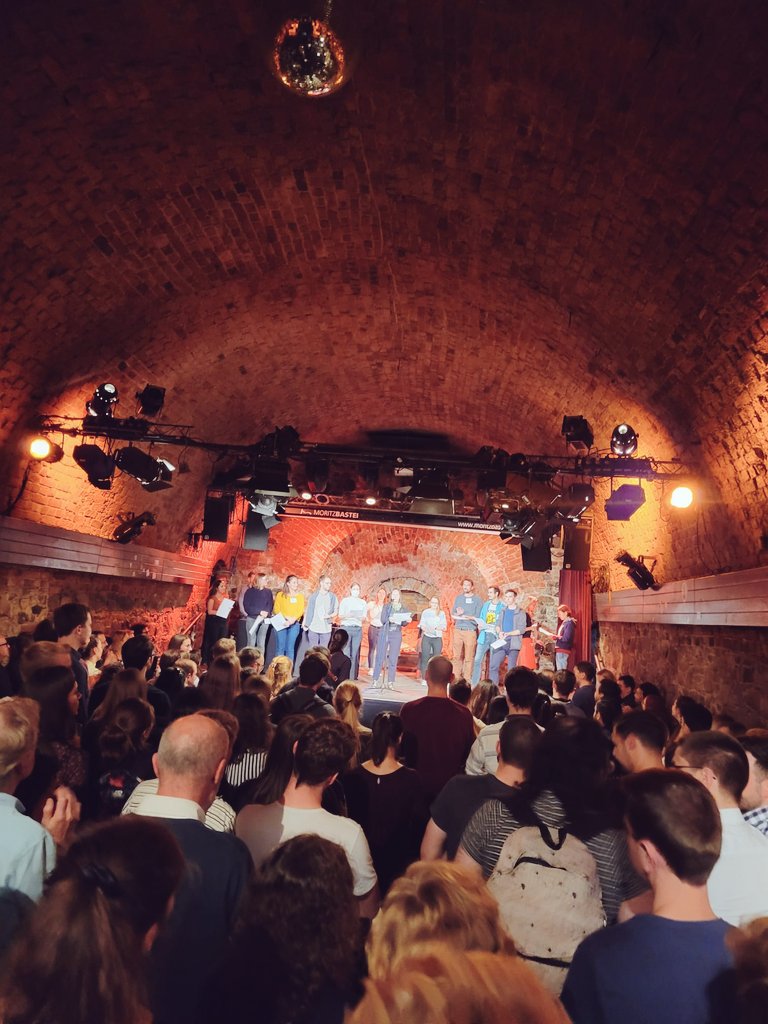 Feeling accepted now in the #GPCR community after winning a poster prize at the #4GPCRnet conference. Thanks organisers and <a href="/MIPS_DDB/">MIPS DDB</a> team 😀✨ go #CryoEM and <a href="/Blender/">Blender 🔶</a> animations 😀