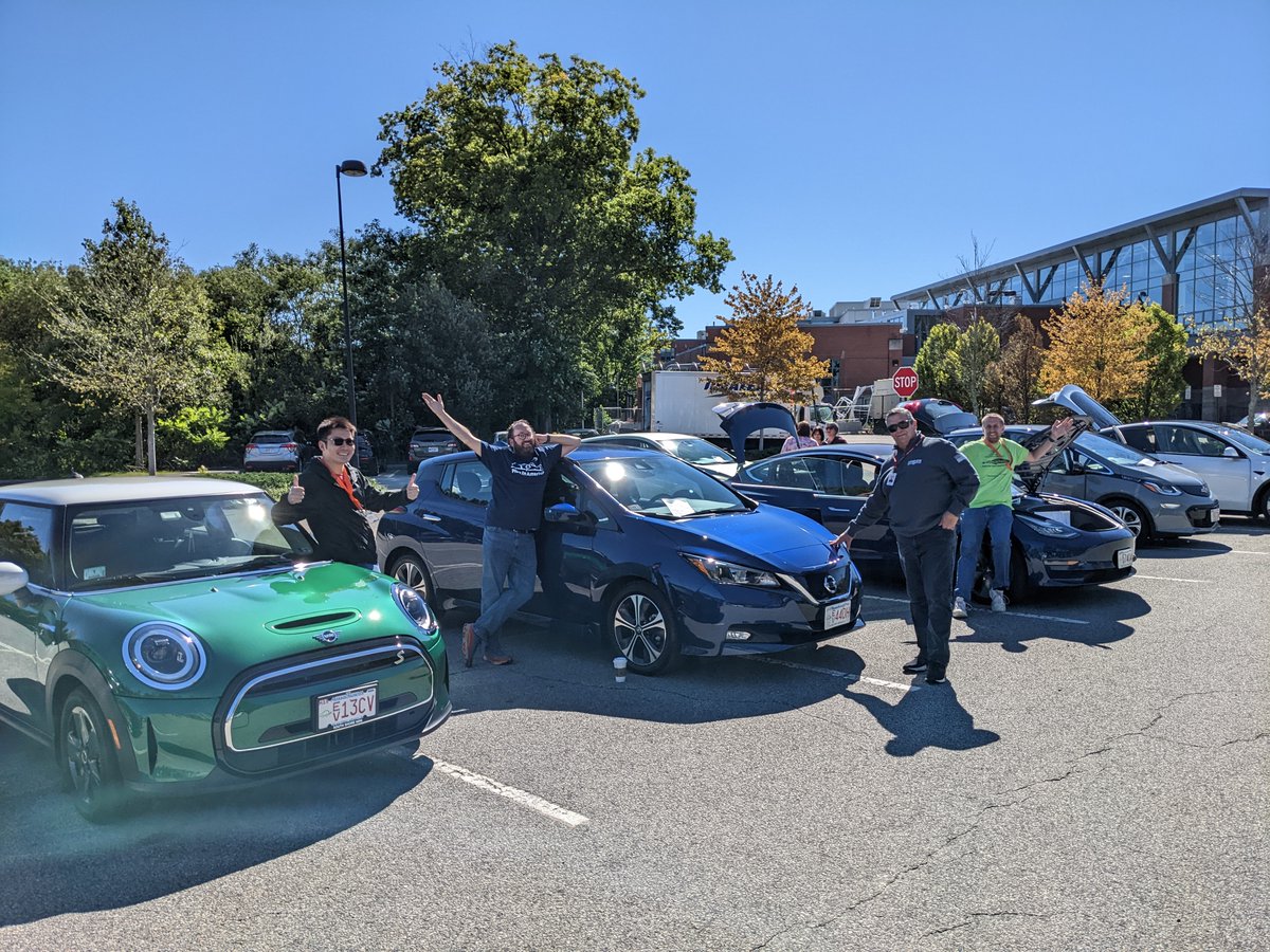 It's National Drive Electric Week and we want to celebrate it with you! NDEW is a nationwide celebration to raise awareness of the many benefits of all-electric and plug-in hybrid cars, trucks, motorcycles, and more. Join us at our upcoming events: bit.ly/3BXUCoW