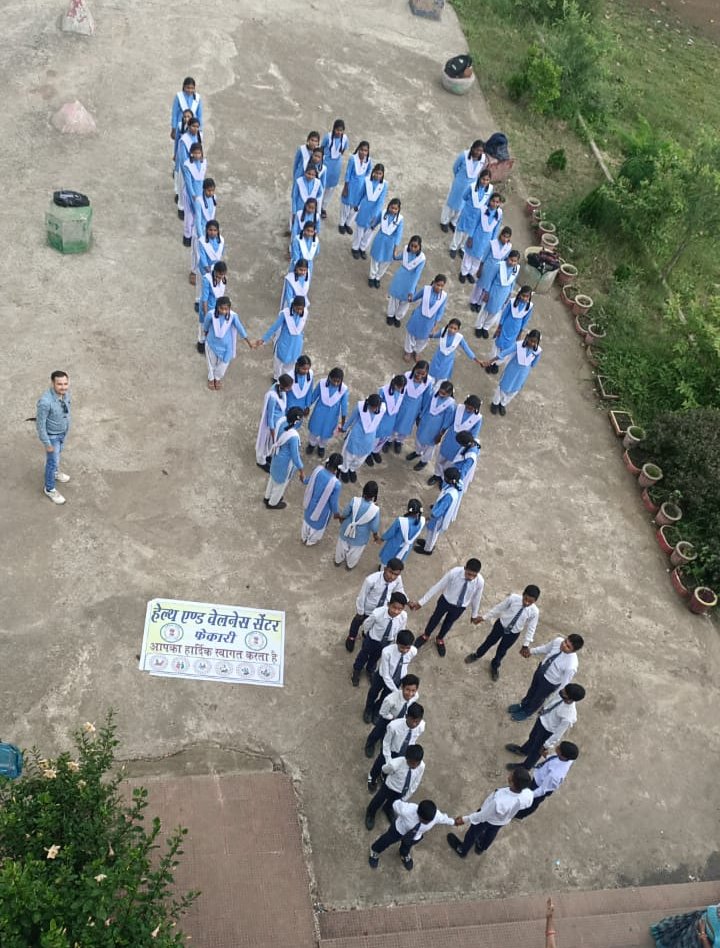 drashishsharma's tweet photo. #WorldHeartDay celebration among #adolscent theme #cardiovascularhealthforeveryone @AyushmanHWCs Fekari block Patan @DurgDist @HealthCgGov
Under guidance of collector @pushpendra_IAS https://t.co/ZWajsLuhJF