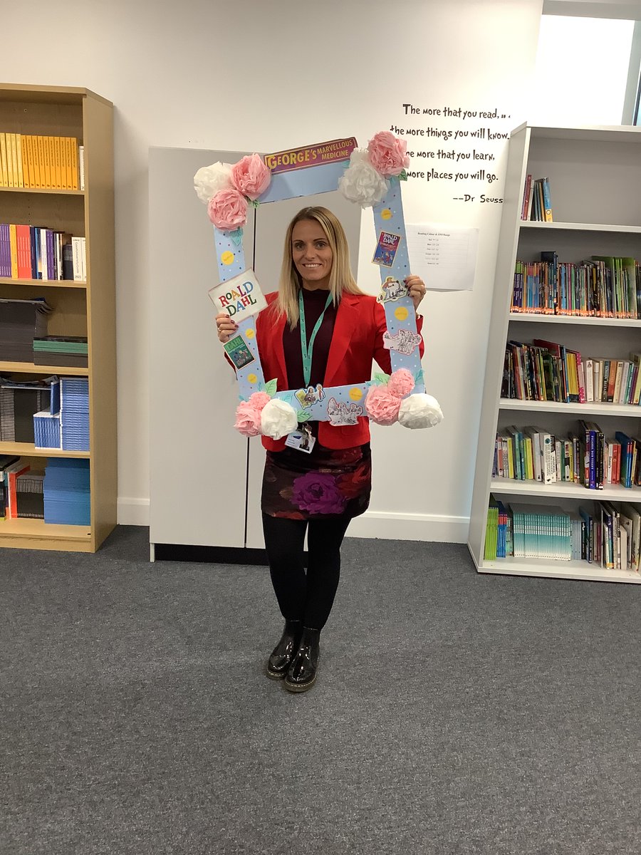 OldhamOasis's tweet photo. Inspiring others to read! #inspiration #literacyiskey https://t.co/2ihW0N112I