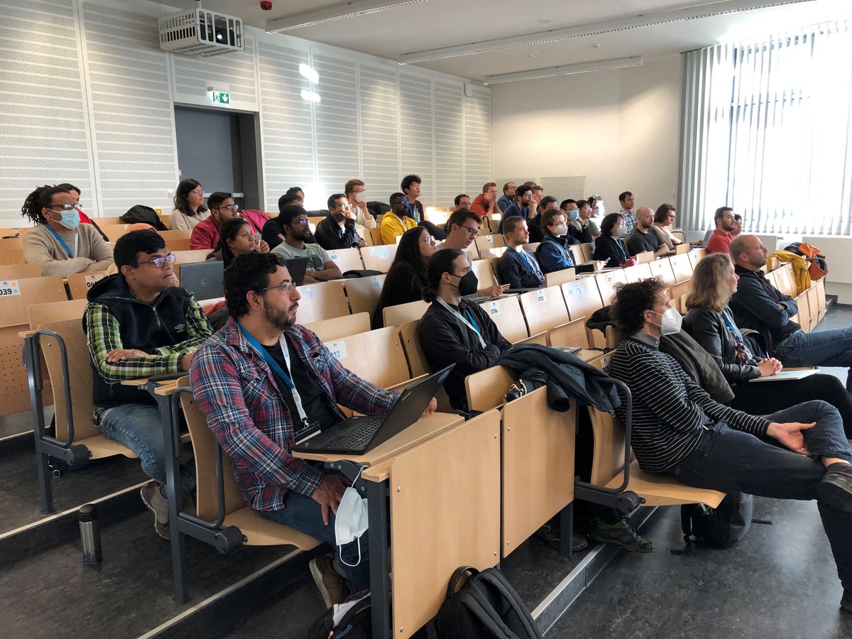 Geoverbund_ABCJ's tweet image. Learning more on terrestrial Modelling &amp;amp; High-Performance Scientific Computing💻at @HPSCTerrSys FallSchool &apos;22, organised &amp;amp; supported by @Geoverbund_ABCJ &amp;amp; CRC1502 DETECT @UniBonn: seminars with invited &amp;amp; internal speakers, hands-on and nice breaks.
@RWTH @UniCologne @fz_juelich