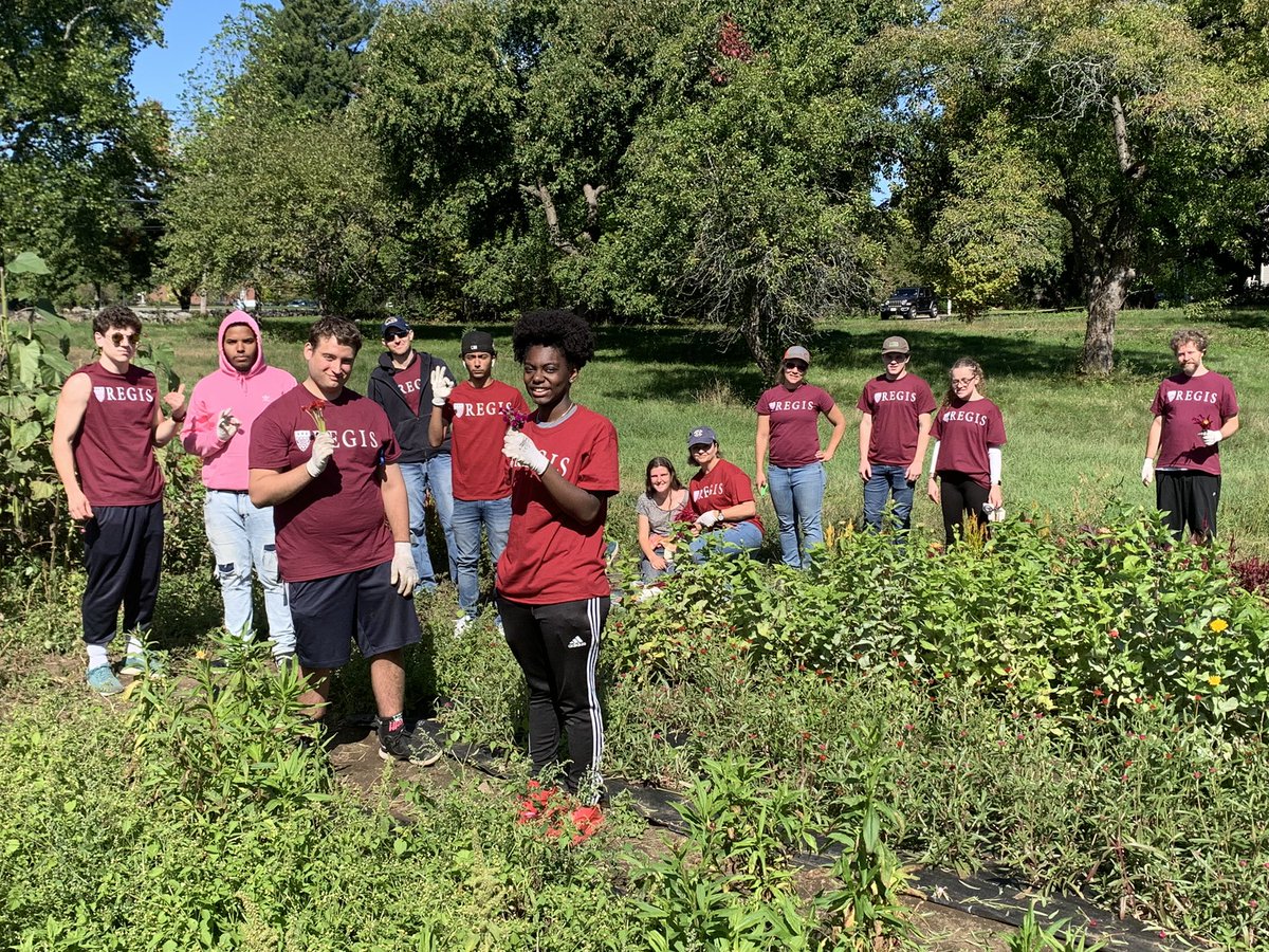 walthorner's tweet photo. Great day to celebrate #FoundersDay2022 at Land Sake Farm w @RegisCollege_MA students, faculty and staff @RegisLife_MA https://t.co/AsO3dCO073