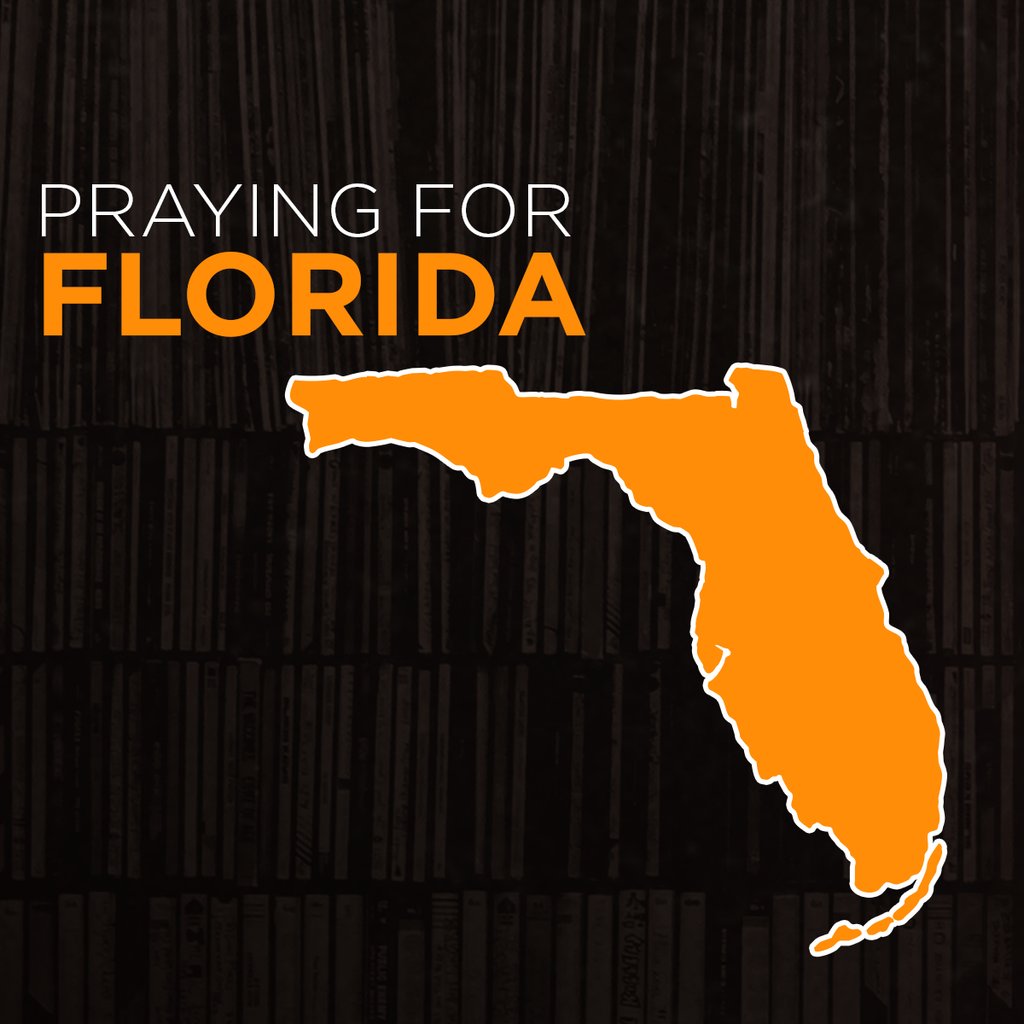 TyeTribbett's tweet photo. #Florida we will get thru this together 💪
We have the Lord with us…We Need you Lord 🙏 
Pray for those affected in this challenging time ❤️ https://t.co/7m1DSGyHkK