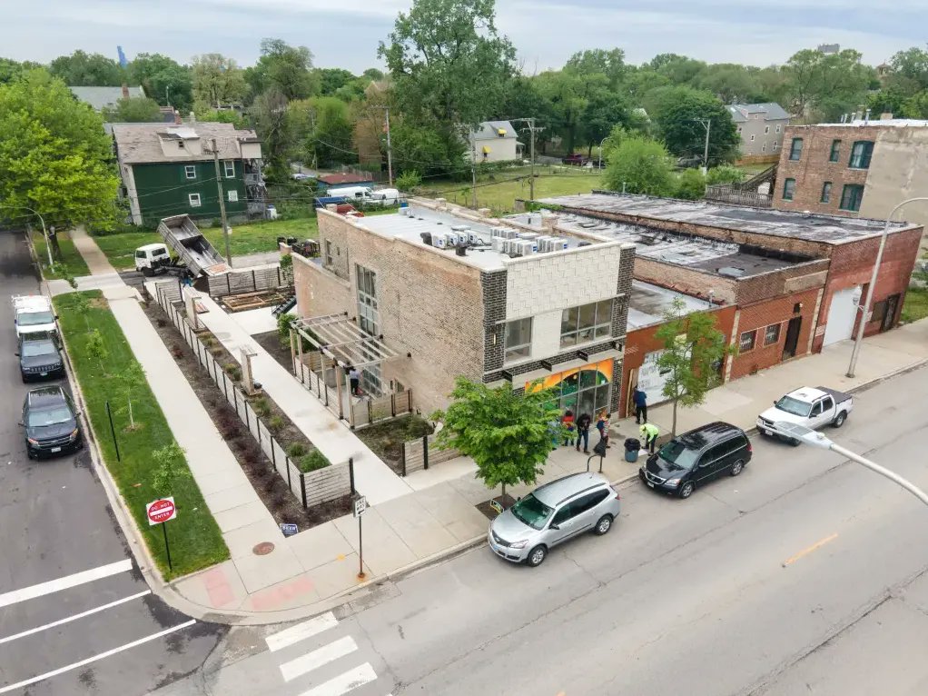 RHLSPA's tweet image. Black owned homes are #appraised for less than comparable white owned homes, but the effects of #undervaluing also spread to commercial real estate, regardless of who owns it. What can be done? Will anti-discrimination legislation help? 

buff.ly/3UzRfNv