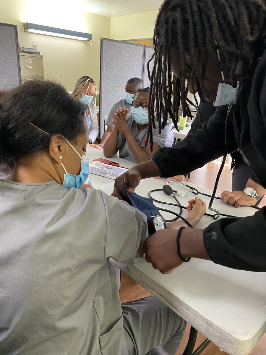 sisu_care's tweet photo. Our CNA students are learning various skills like monitoring blood pressure during their clinical training.
https://t.co/xEC2DNGk7u
.
.
.
#cna #certifiednursingassistant #cnaskills #nurse #nursingstudent #healthcare #healthcareworkers #career #helpothers #RewardingCareer #nurses https://t.co/9PvbF5yjIL