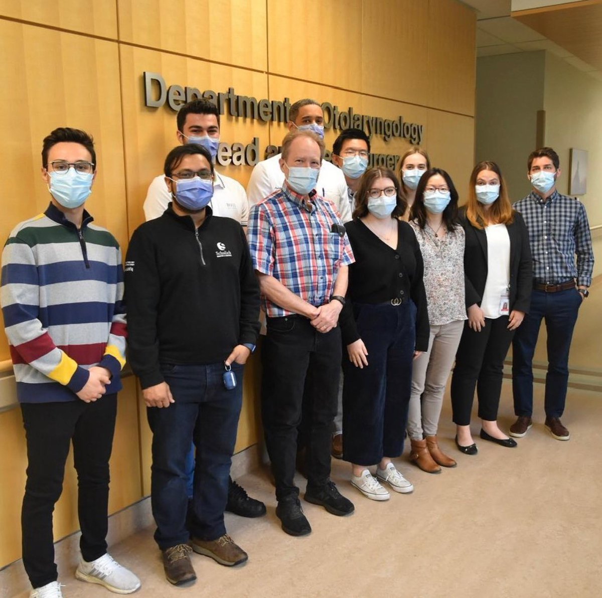 nicholslab1's tweet image. I am also grateful to all the trainees that I have had the privilege to work with. Including but not limited to @peteryufanzeng @mushfiqddc @grizzlyrizzly @imrankhan0270 @NeilMundi @realKrupalP @morgblack  @thescientist_np @karamarieruicci @Fran_Laxague @AxelSahovaler