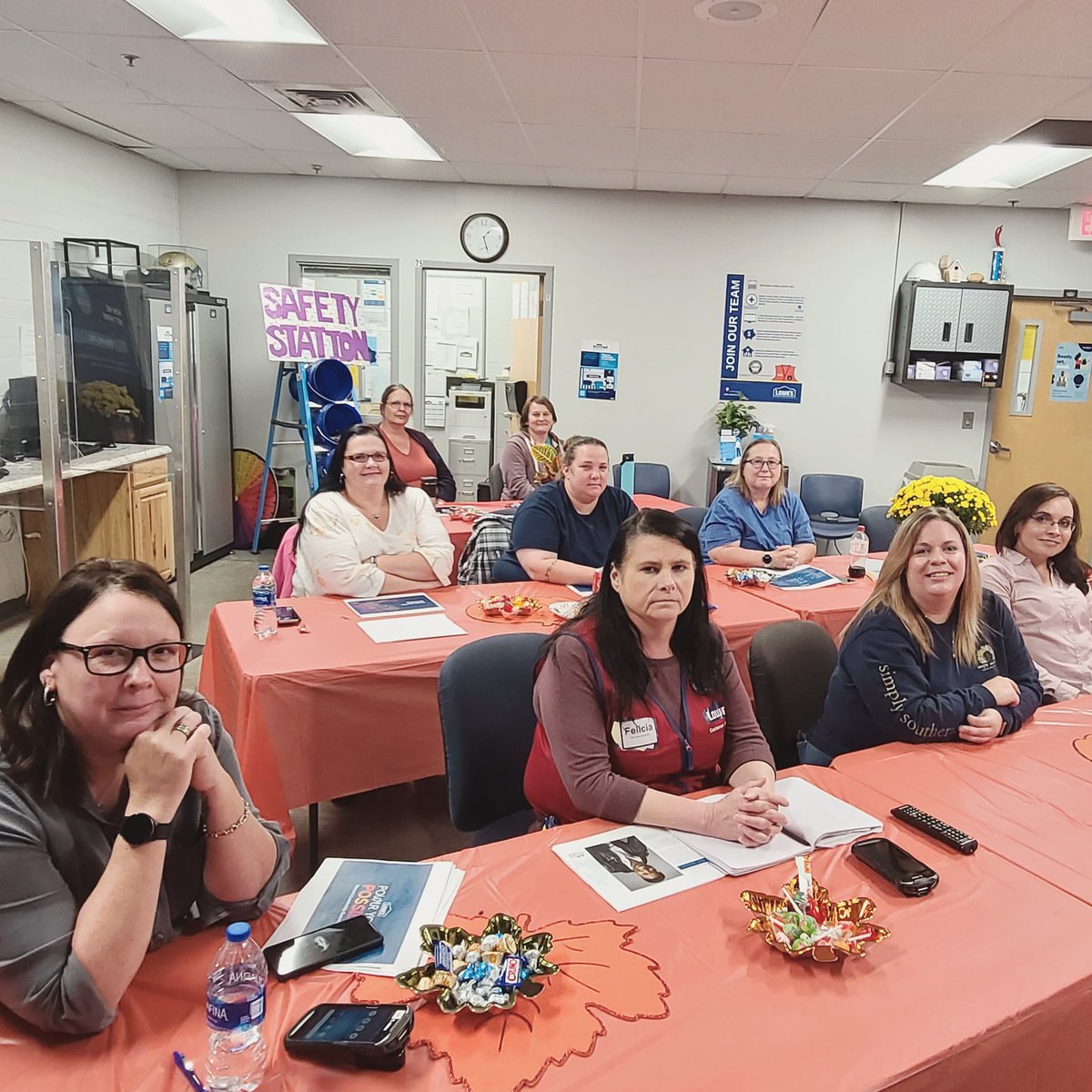 Woman's Leadership Summit 2022 with stores 1040, 1888, and 2205. 
#LowesWLS <a href="/BenitoKomadina/">Benito.Komadina@Lowes</a> <a href="/JBBailey9/">JBBailey</a> <a href="/LowesHR816/">Brian Flynn</a> <a href="/BlueBoxR1/">@BlueBoxR1</a>