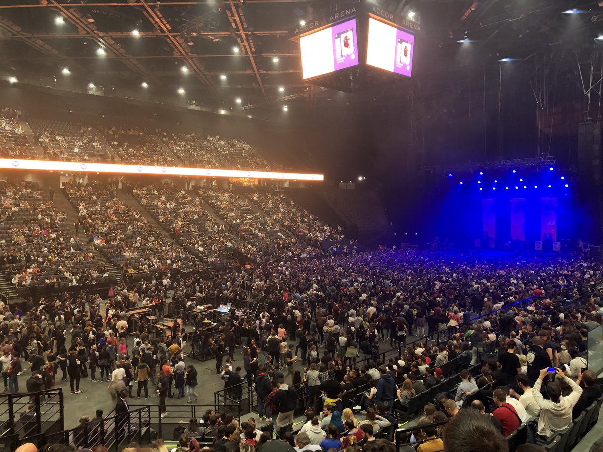 MokoKiwi's tweet photo. C’est parti pour le concert de #SimplePlan et #Sum41 😎🔥 https://t.co/oLwNQiqBN1