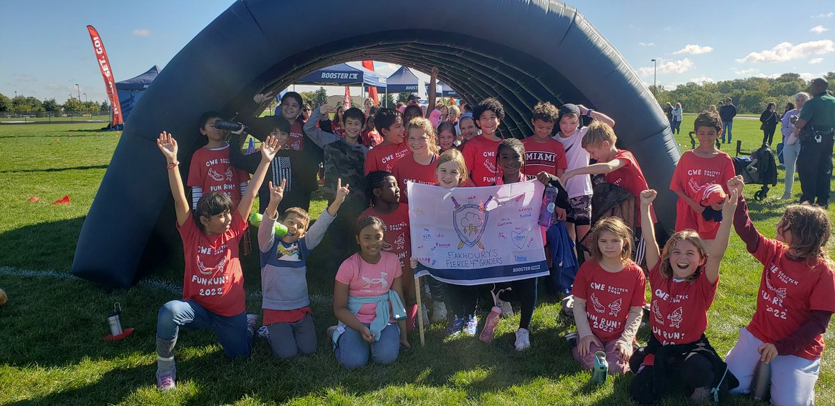 MrsFakhoury's tweet photo. Fakhoury's Fierce Fourth Graders had a blast at today's Cardinal Fun Run! @CWEPTO @college_wood https://t.co/WWFmeFNTWm