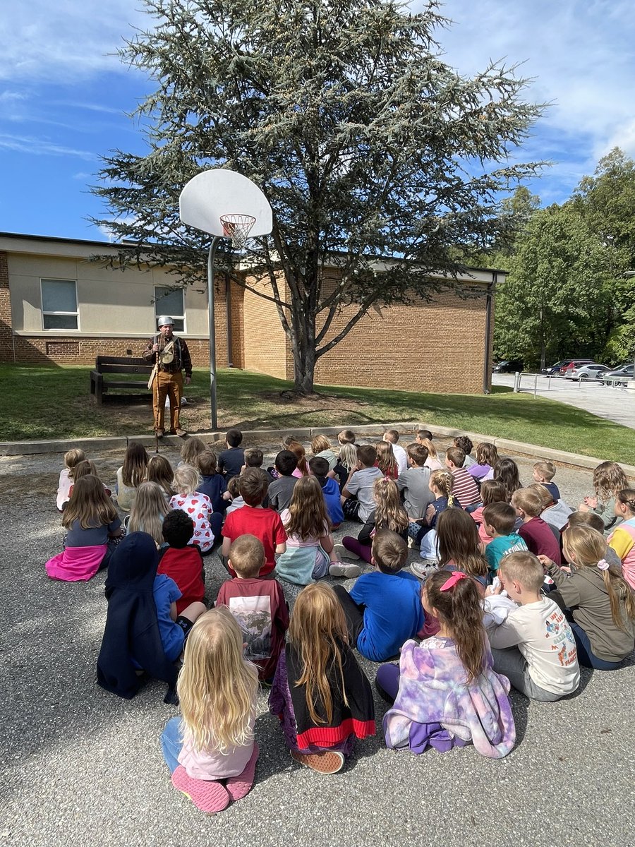 Mrs. Jill Smith tweet media