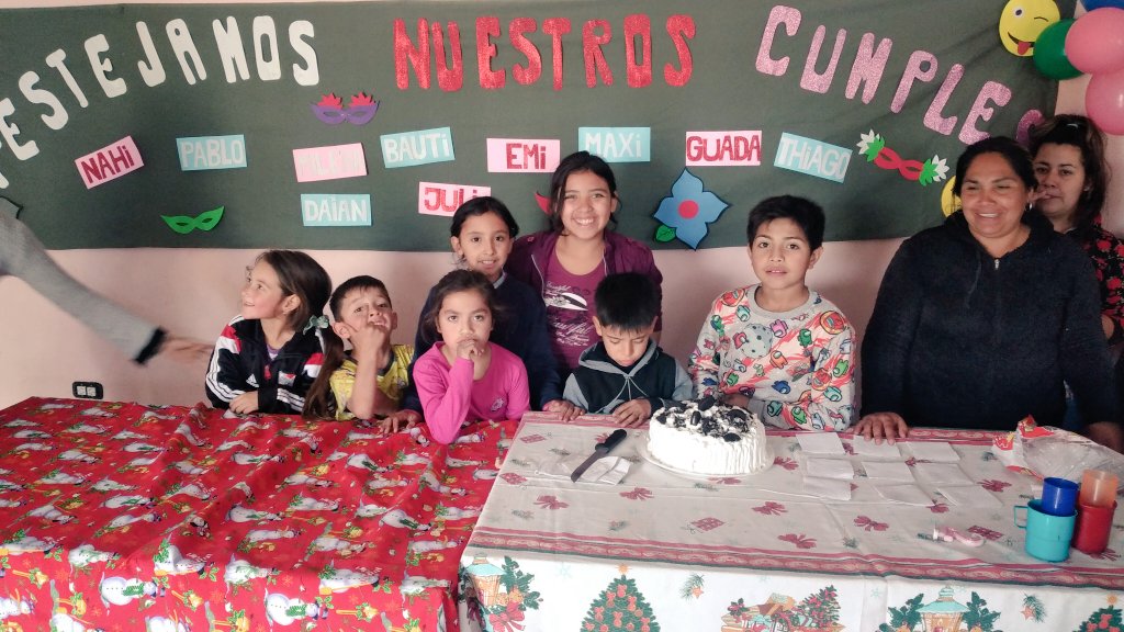 cecili082's tweet photo. El Taller de Recreación y juegos promueve la enseñanza y aprendizaje a través del juego, generando un espacio de inclusión y participación de niños y adolescentes del Barrio Juan XXIII. Secretaría de políticas integrales sobre adicciones. https://t.co/u8Ktpti8ex
