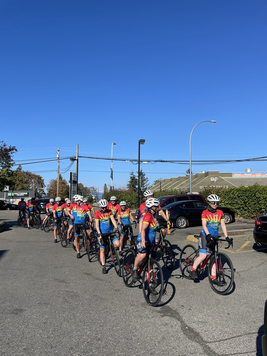 TheLounge999's tweet photo. The 25th Anniversary of @TourdeRock has rolled into Parksville for their stop at @ThriftyFoods! You can show support when you see them along the roads or make a donation to Camp Goodtimes. Links on our website. - Jake #Parksville #TourDeRock #CopsforCancer #CampGoodtimes https://t.co/lUdYegLsGR