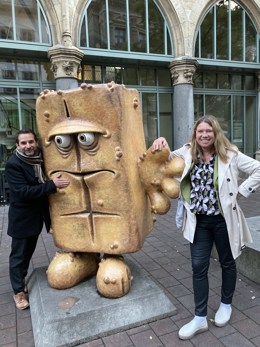 Following the real ultimate #leadership @heikemgrimm in Erfurt @brandtschool, @ISoG_BW &amp; <a href="/thehertieschool/">Hertie School</a>