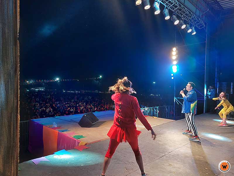 WorldMusicBA's tweet image. World Music BA junto a @diegotopaok en La Cocha con motivo del día de la niñez.
►Tenés el evento completo acá: worldmusicba.com/topa-en-la-coc…
_
#DiegoTopa #topa #showinfantil #espectaculoinfantil #animadorinfantil