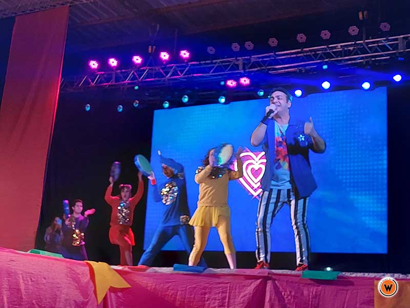 WorldMusicBA's tweet image. World Music BA junto a @diegotopaok en La Cocha con motivo del día de la niñez.
►Tenés el evento completo acá: worldmusicba.com/topa-en-la-coc…
_
#DiegoTopa #topa #showinfantil #espectaculoinfantil #animadorinfantil