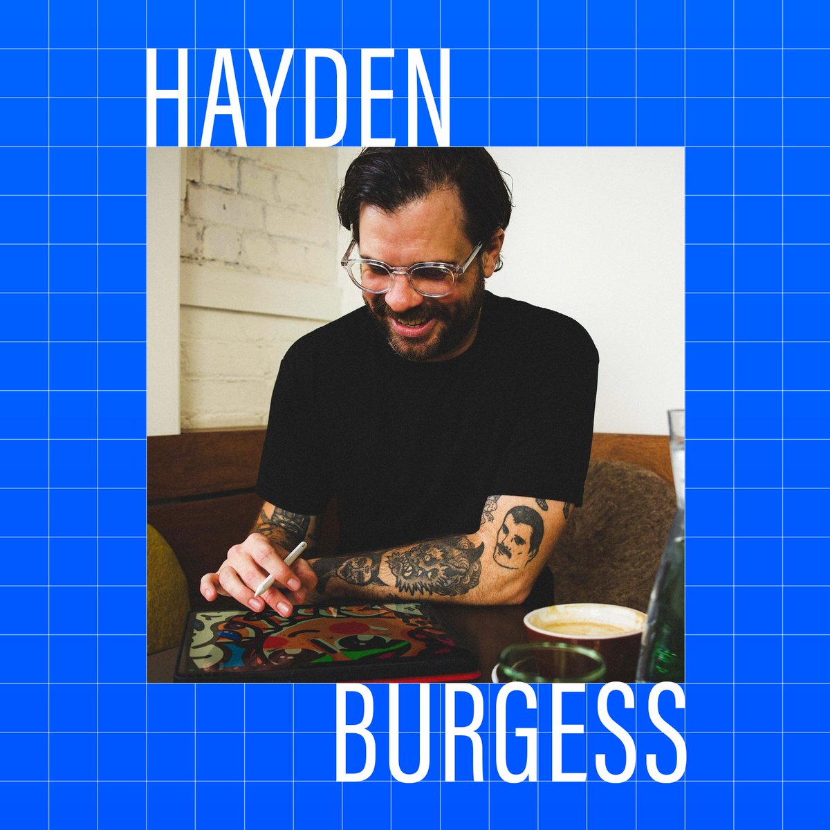 danalanstudio's tweet photo. I spoke to Hayden Burgess of Pitchr Creative about all things business, sales, and mindset, for graphic designers and other creative business owners.

🔗 Listen here https://t.co/aBtdSvhwq2 https://t.co/hkIAlWRRZe