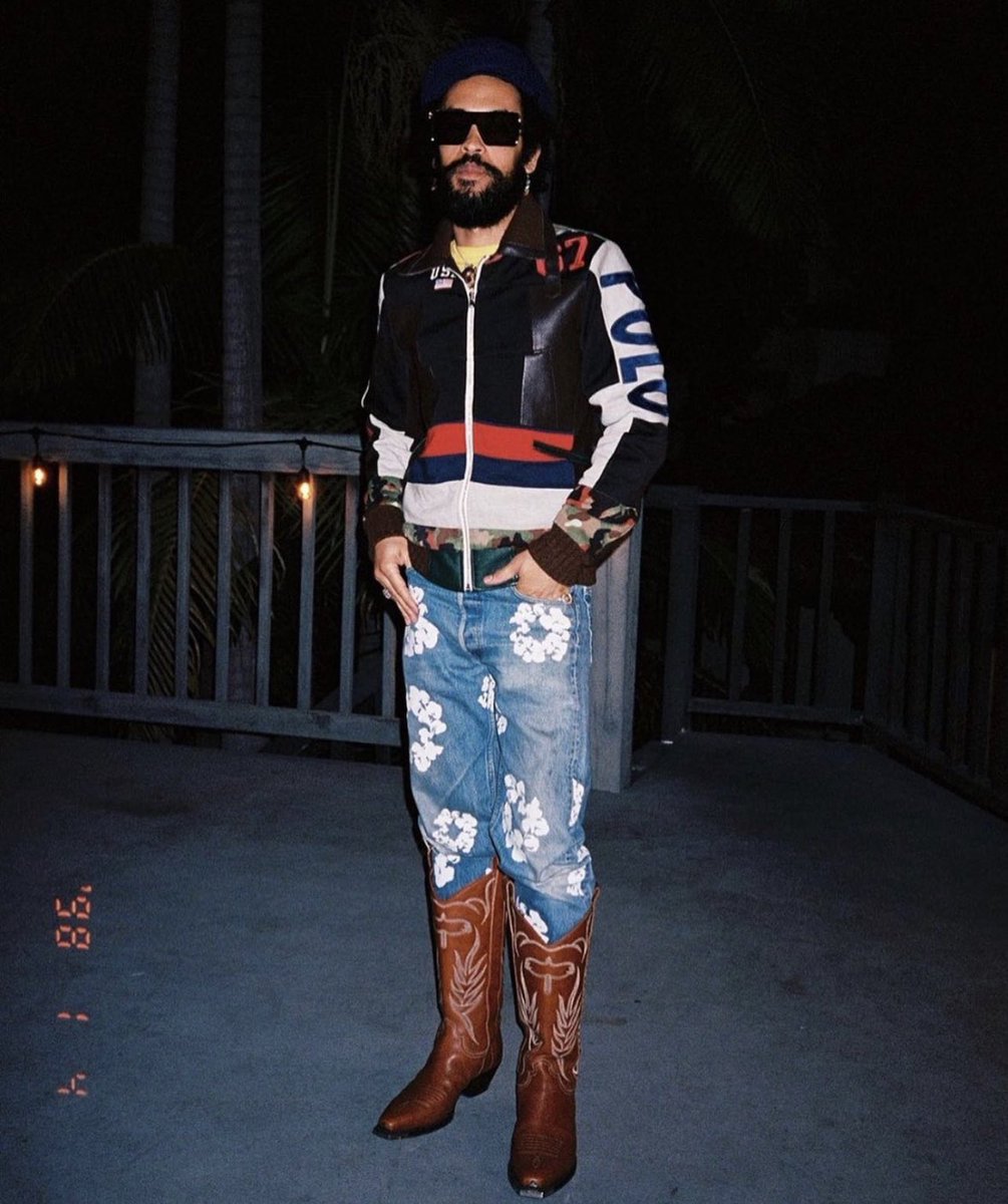 How Kendrick Lamar Went Country at Coachella in Graffiti Cowboy Boots –  Footwear News